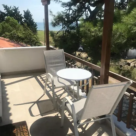Irini's Attic בית כפרי