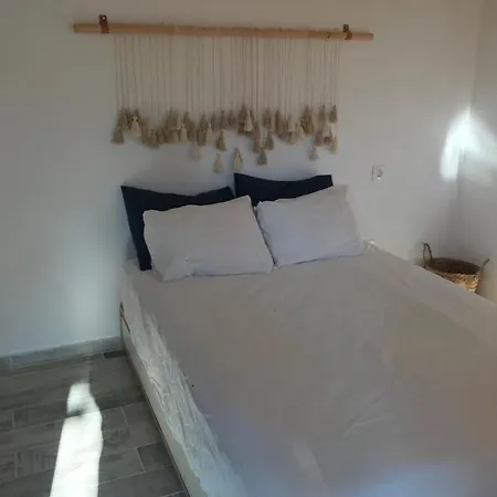 Irini's Attic בית כפרי ניאה אירקליה